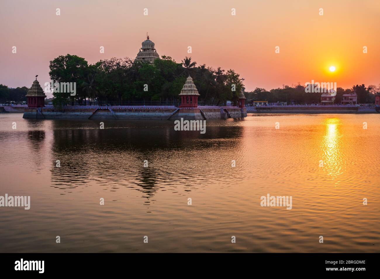 Maariamman kovil teppakulam hires stock photography and images Alamy