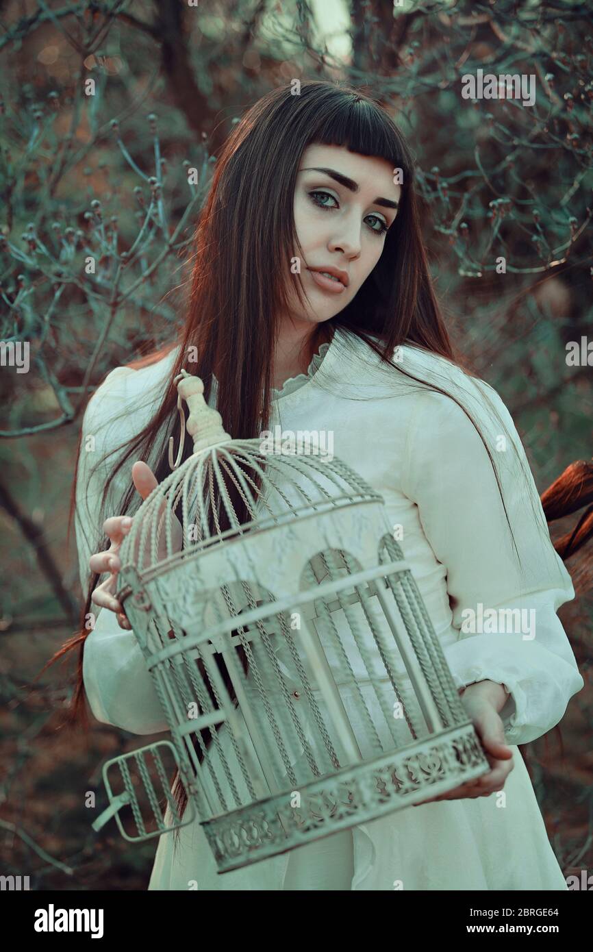 Bird cage open hires stock photography and images Alamy