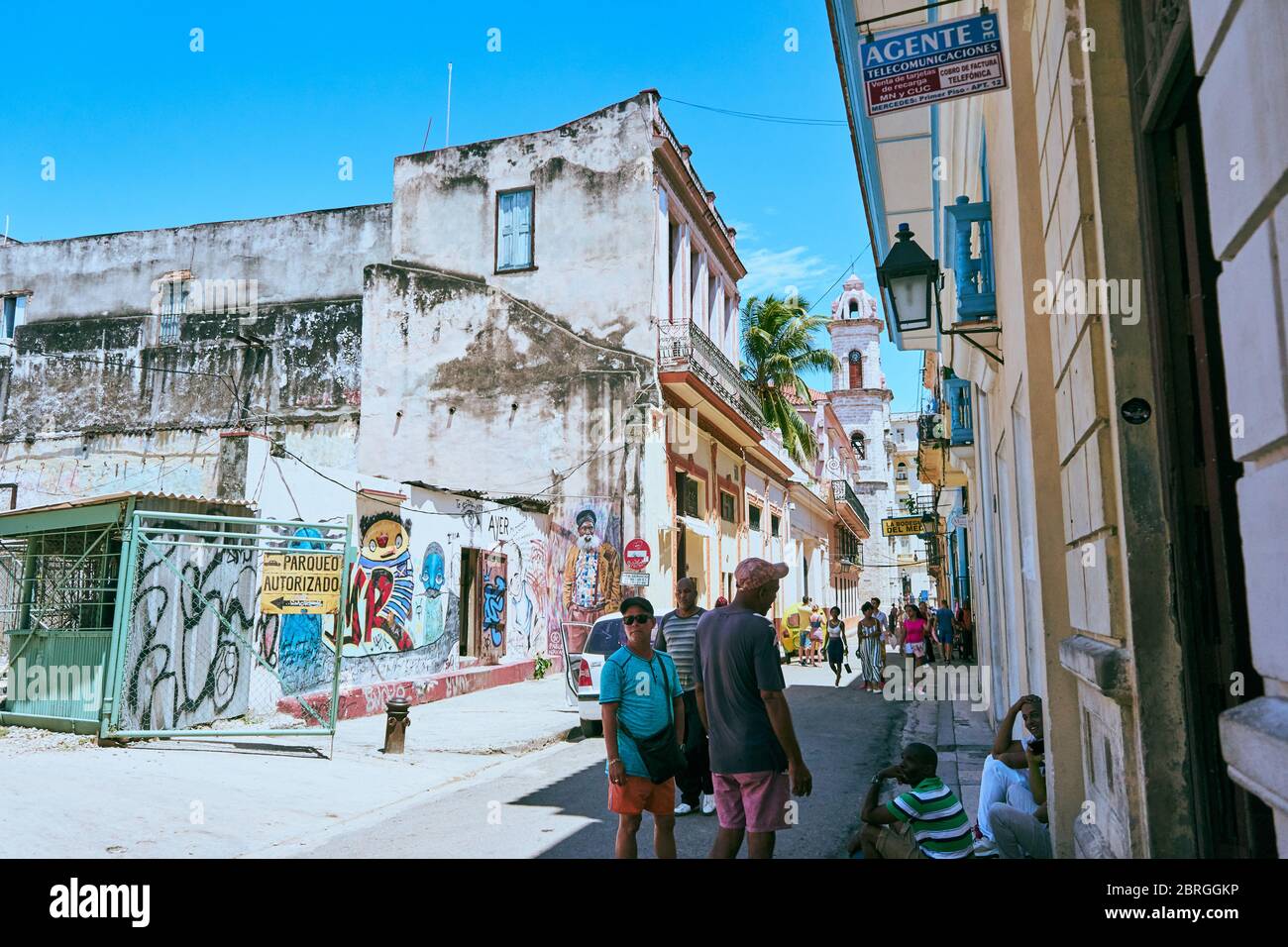 The front of El medio de bodeguita Stock Photo