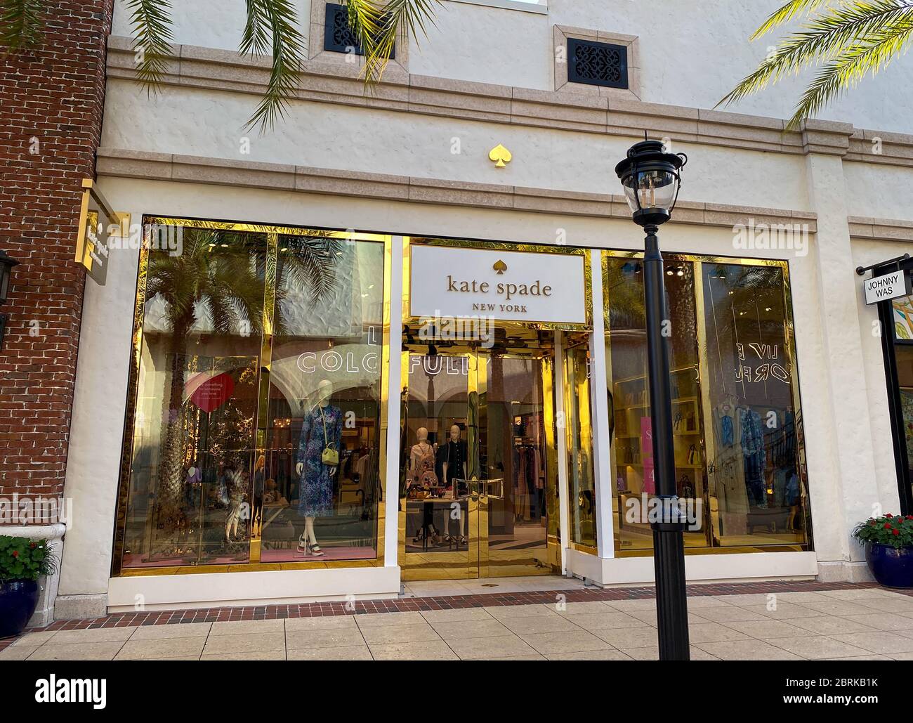Orlando, FL/USA-2/13/20: A Kate Spade retail store in an outdoor mall in  Orlando, FL Stock Photo - Alamy