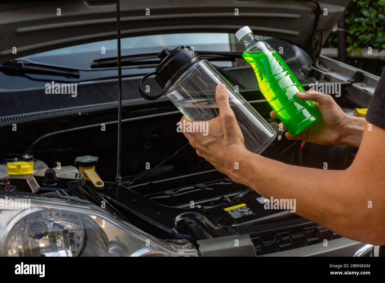 Car engine fluids hires stock photography and images Alamy