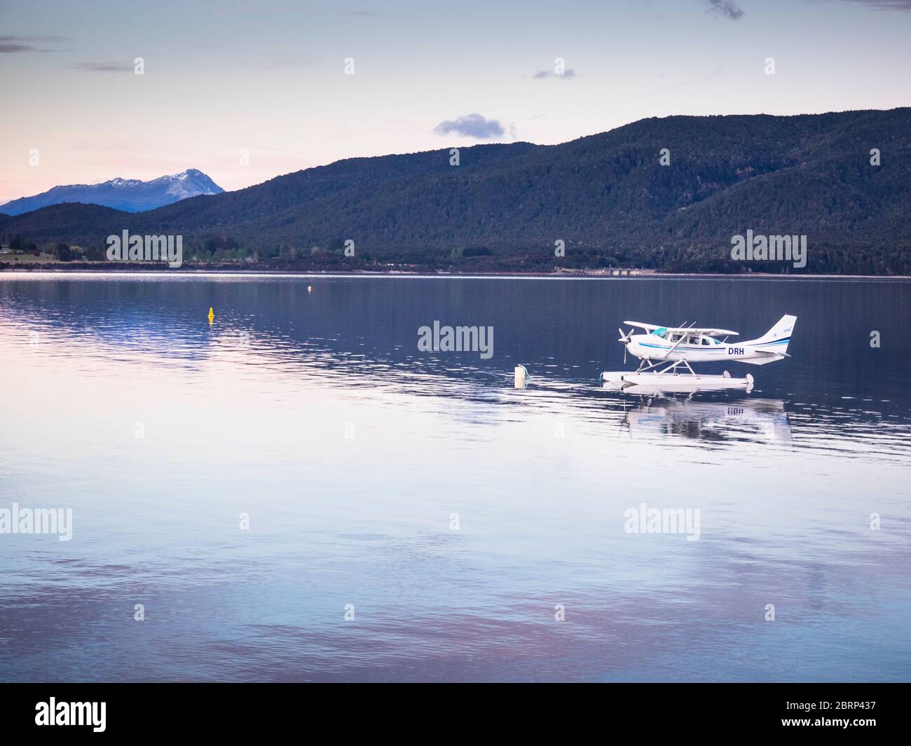 Float plane on Lake Te Anau, Fiordland, New Zealand Stock Photo