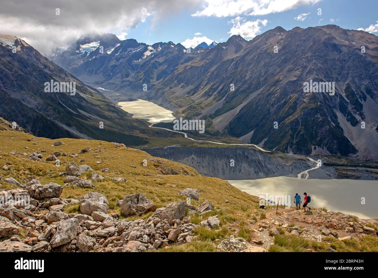 Hikers on the climb to Mueller Hut in Aoraki/Mt Cook National Park Stock Photo