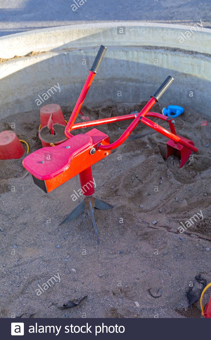 metal sandpit toys