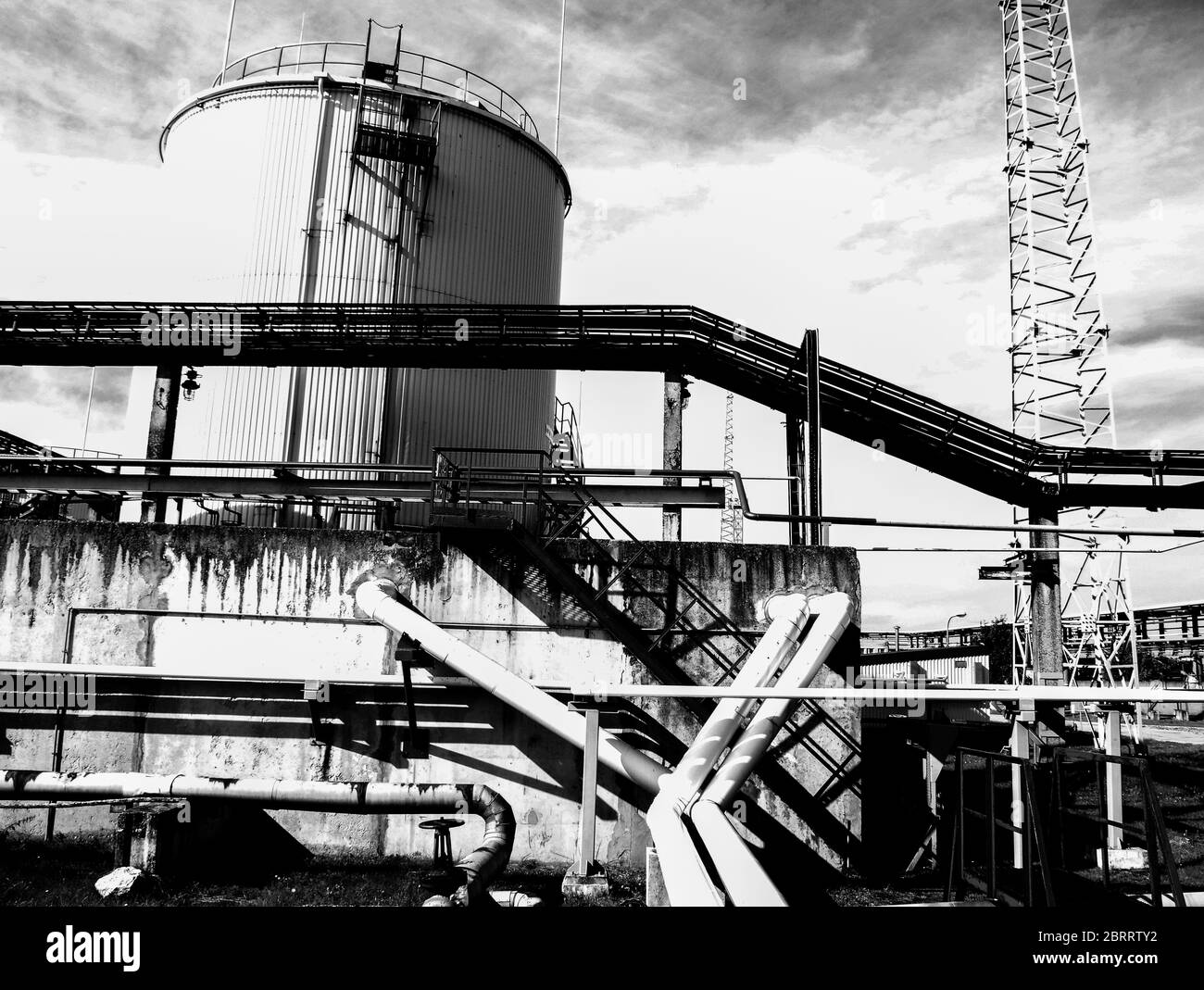 Crude oil tank in the oil refinery. Storage tanks for oil. Tanks for