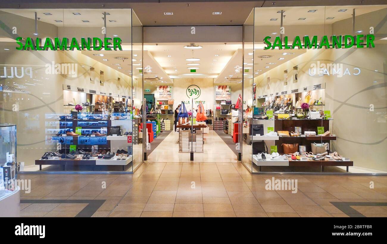 Salamander shoe company hi-res stock photography and images - Alamy
