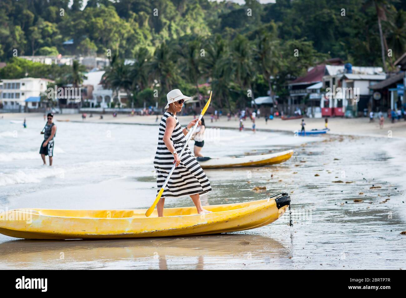 Morning Scene At The Main Beach In El Nido Philippines As Tourists Begin To Head Out On Day Boats Stock Photo Alamy