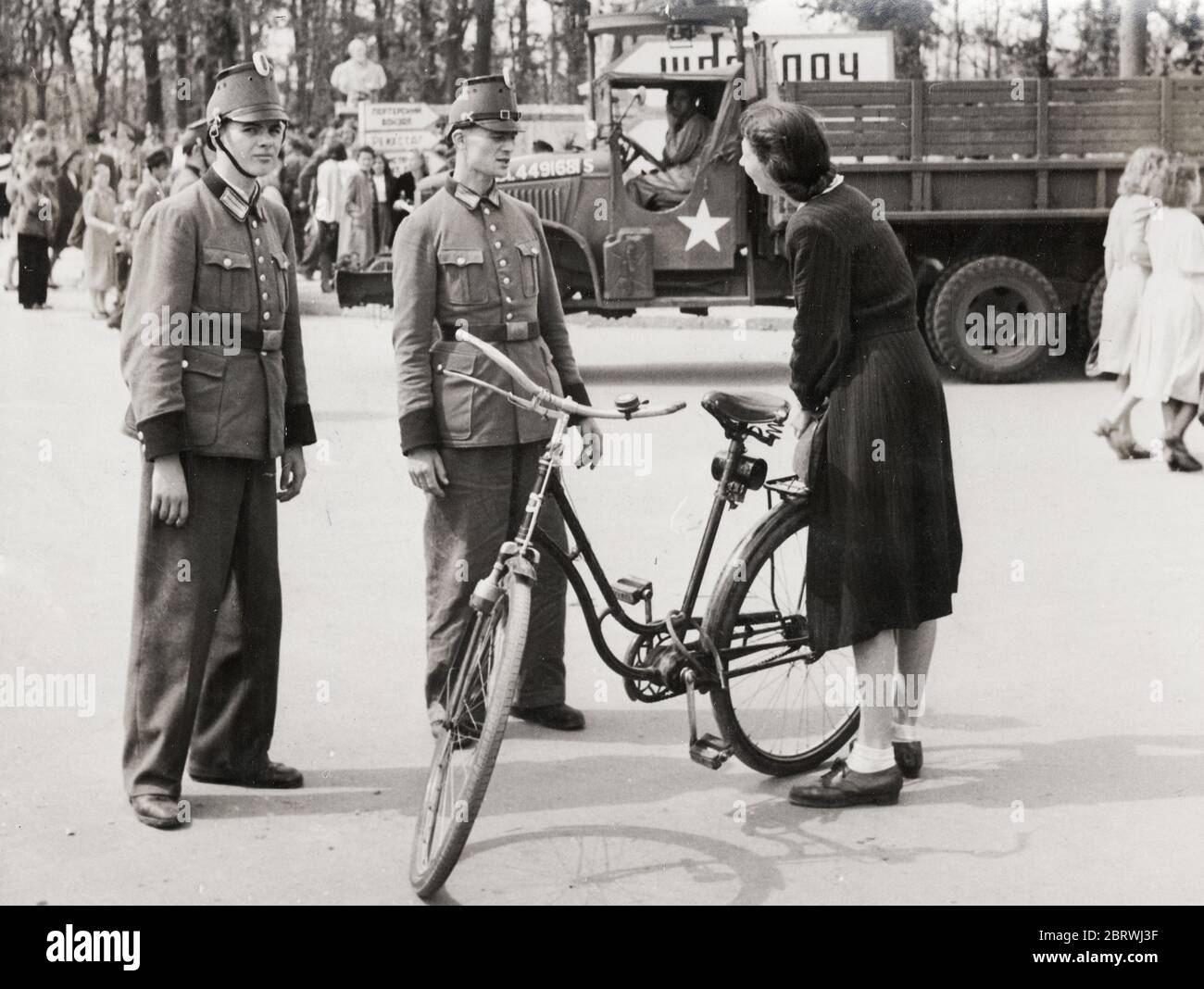 World war bike hi res stock photography and images Alamy