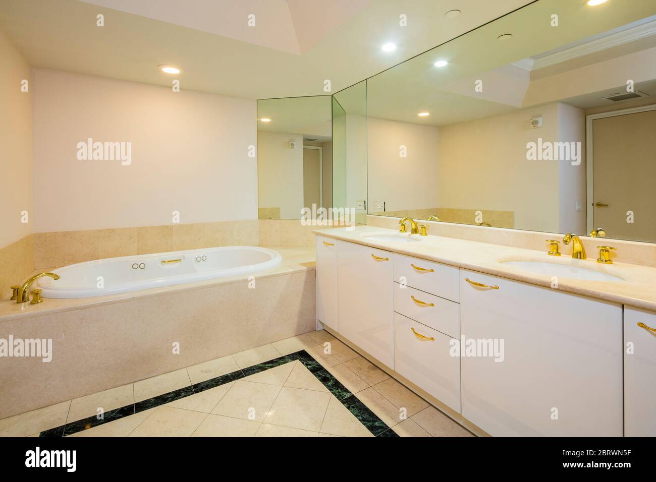 Interior of a condominium, bathroom, Photographed in Las Vegas, Nevada USA Stock Photo