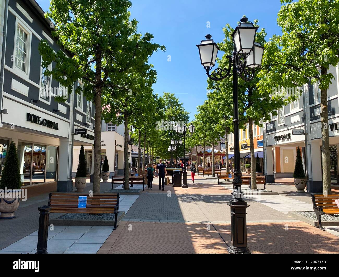 roermond outlet puma store