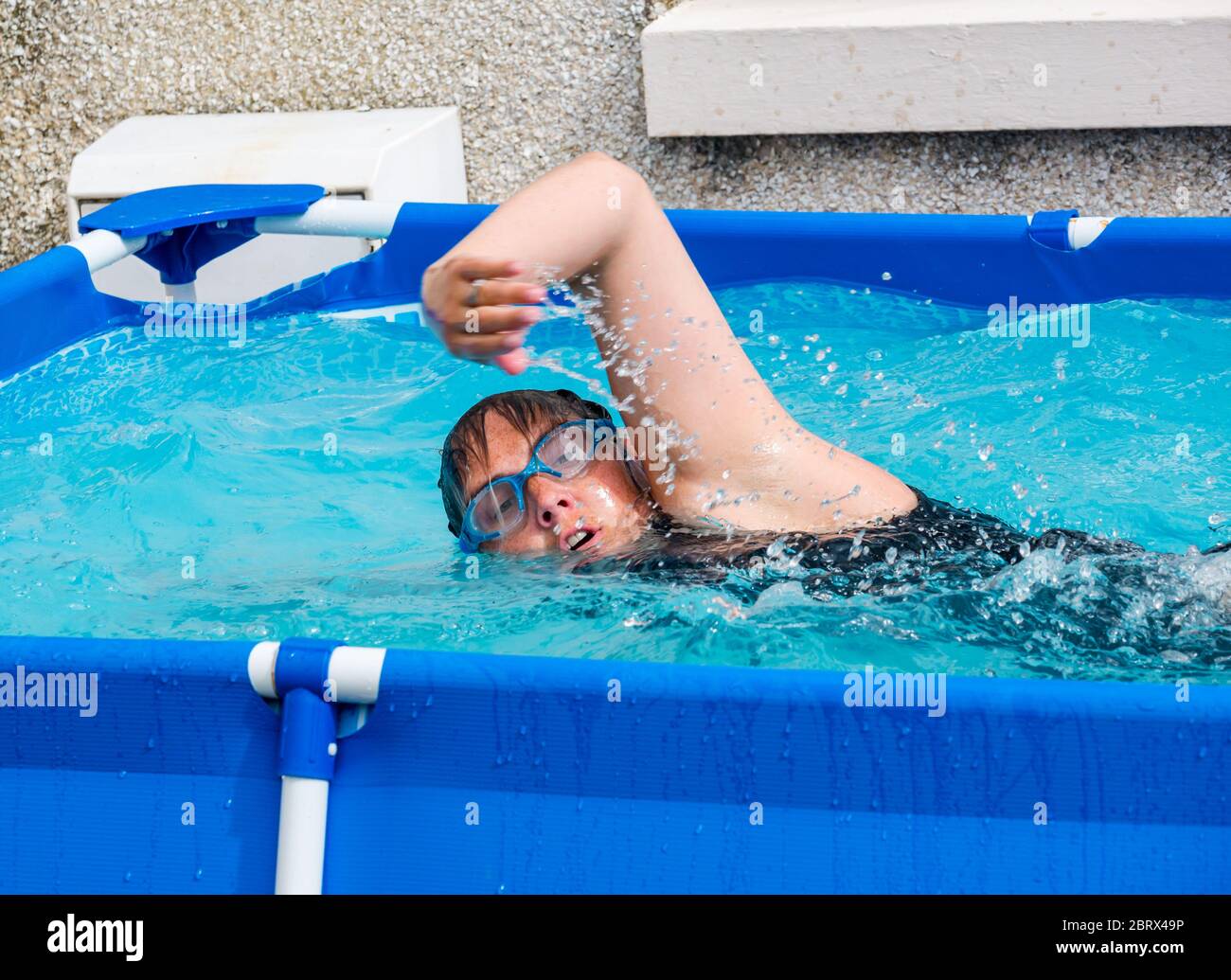 Deep paddling pool uk hires stock photography and images Alamy