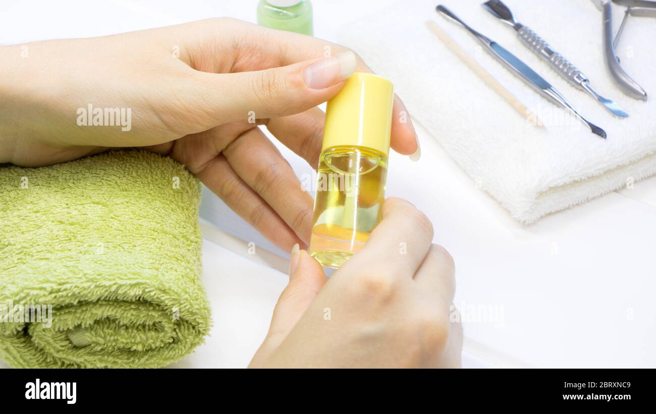 Zoflora XNC Acetone Free Nail Polish Remover, 400 ml : Amazon.co.uk: Beauty