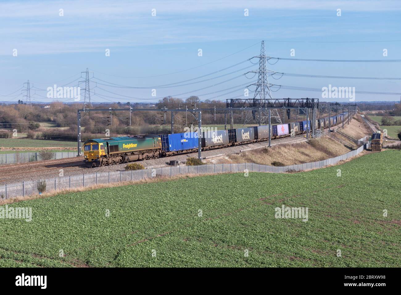 Freightliner class 66 diesel 66551 passing Lichfield Trent