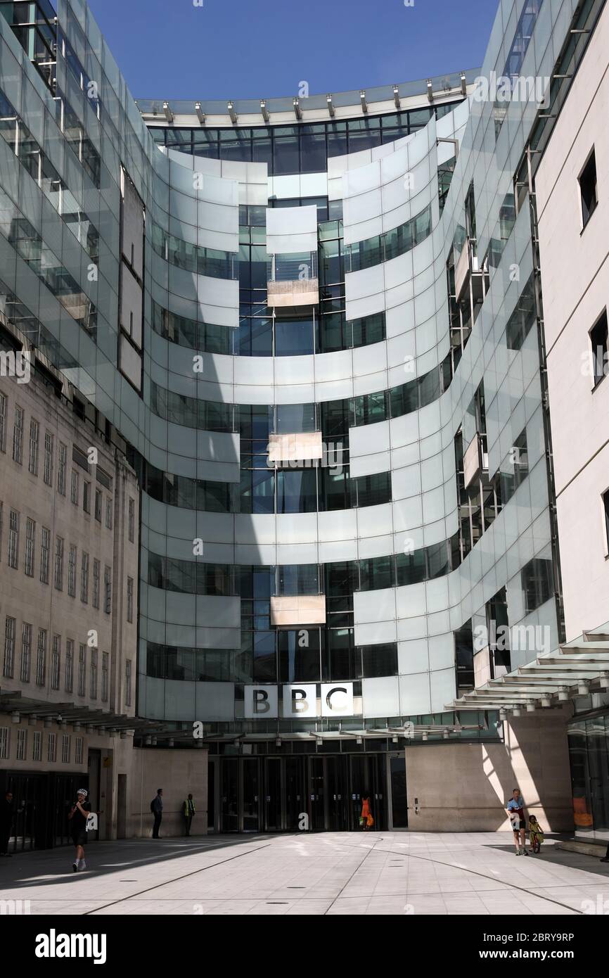 Bbc studios in portland place hi-res stock photography and images - Alamy