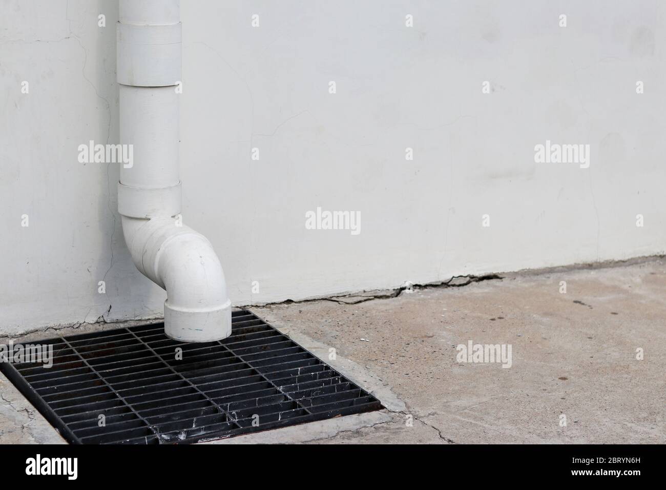 Rainwater Downpipe High Resolution Stock Photography and Images Alamy