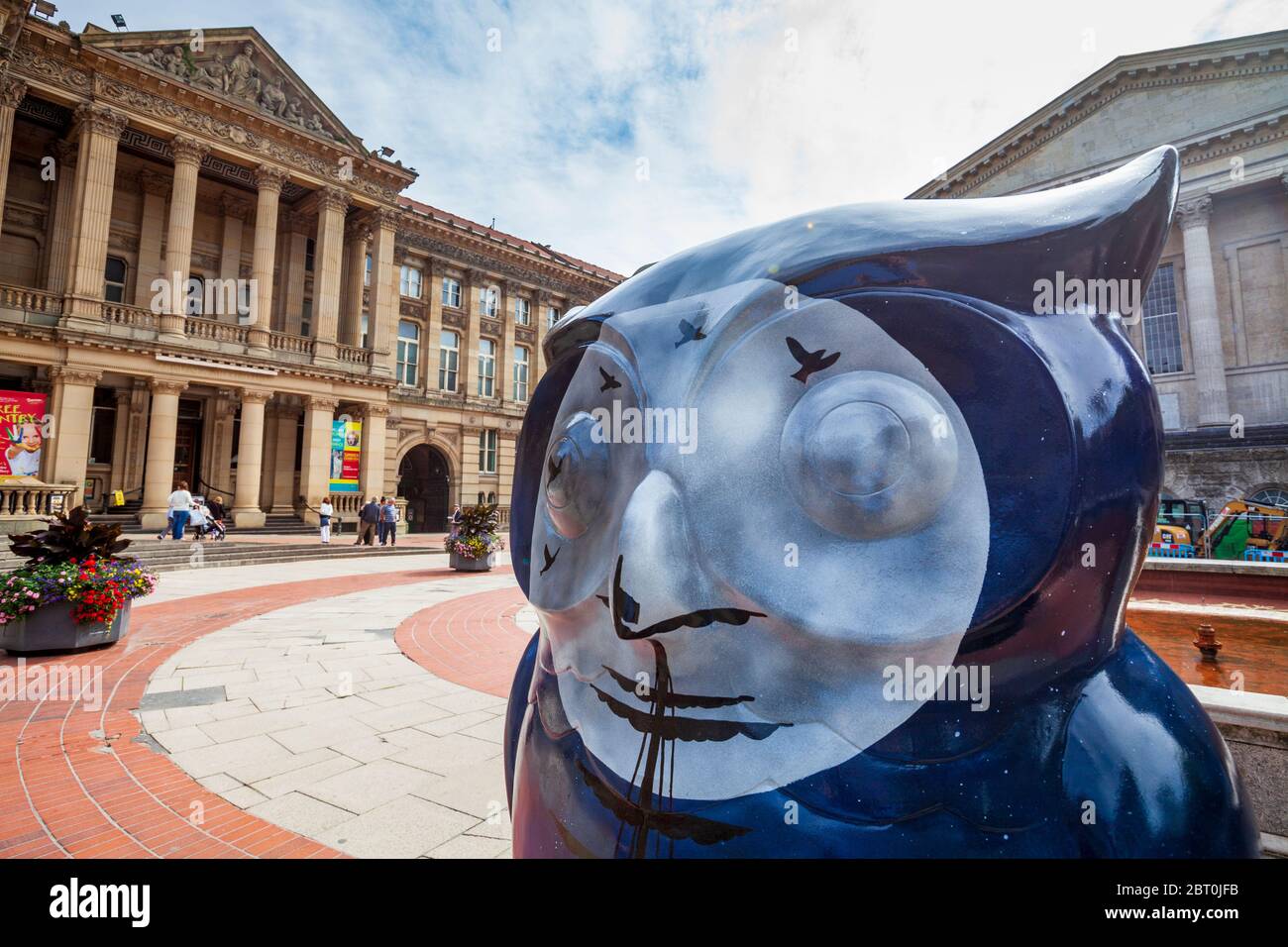 The 'Ship' Owl sculpture outside the Town Hall in Chamberlain Square, part of the Big Hoot Birmingham 2015 Stock Photo
