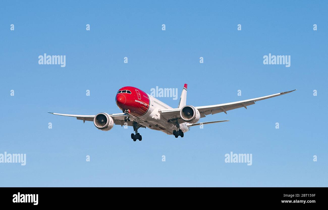 Norwegian Air Boeing 787 Dreamliner Jet Landing Stock Photo