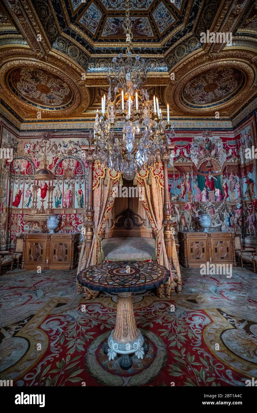 Bedroom chambers, Fontainebleau Palace, Fontainebleau, France Stock Photo