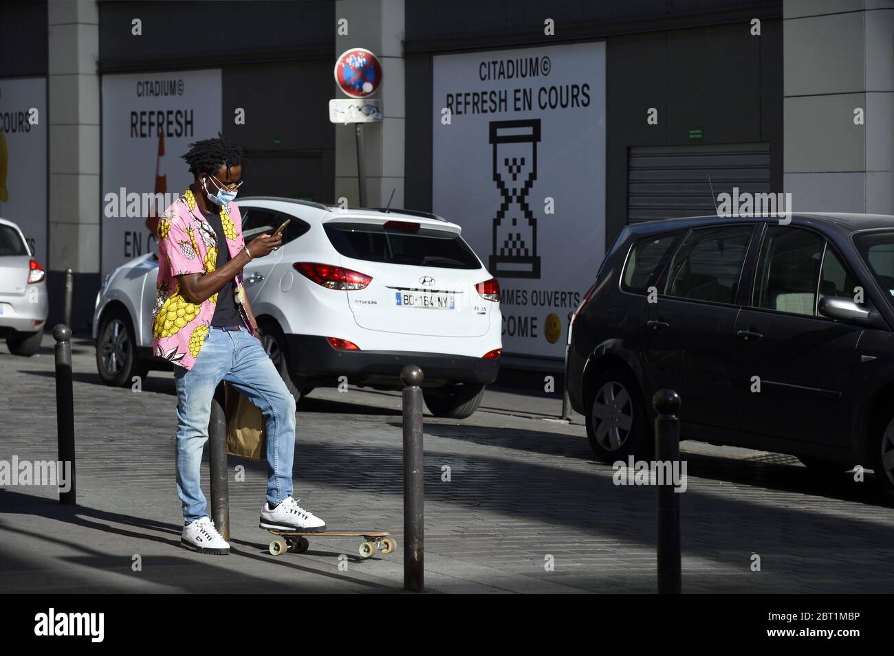 Fashion concept store paris hires stock photography and images Alamy