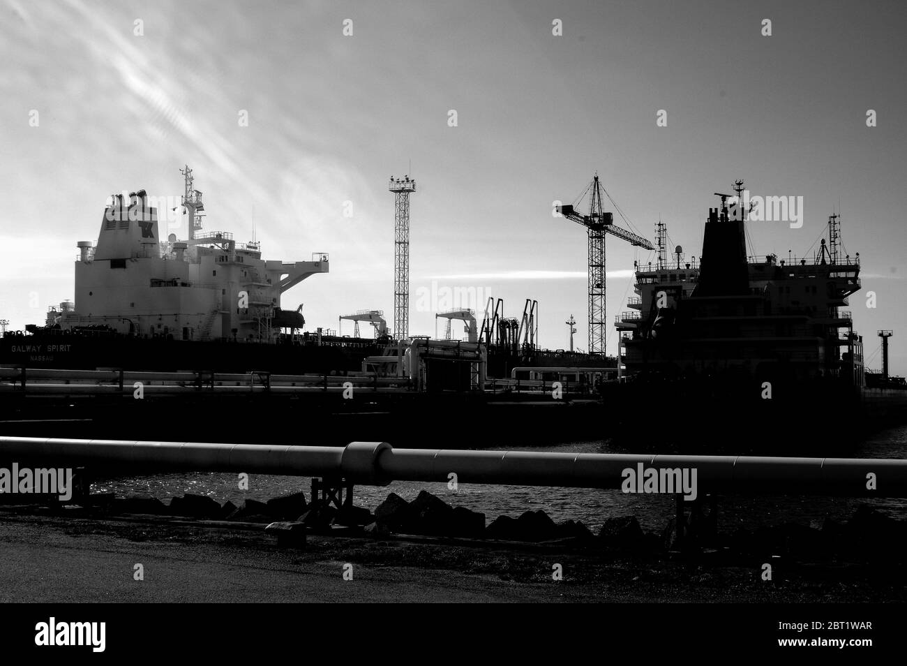 Oil Tanker in the harbor Stock Photo Alamy