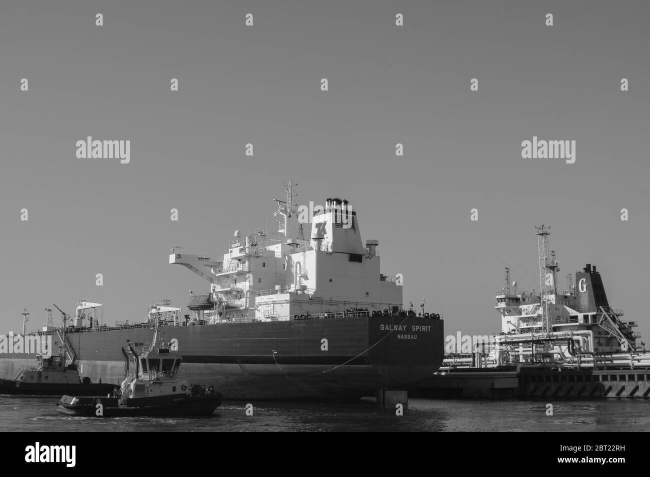 Oil Tanker in the harbor Stock Photo Alamy