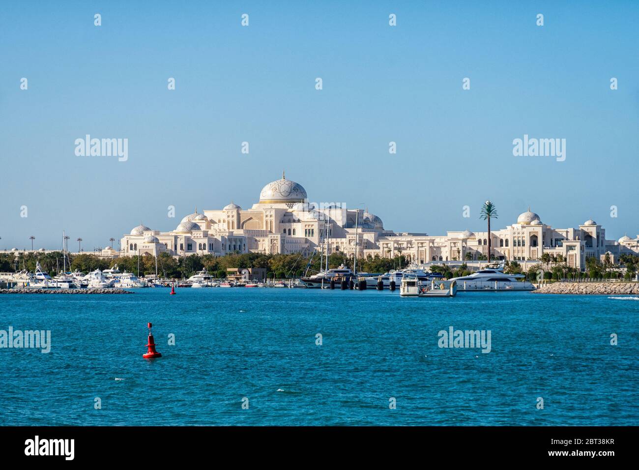 The UAE Presidential Palace in Abu Dhabi Stock Photo Alamy