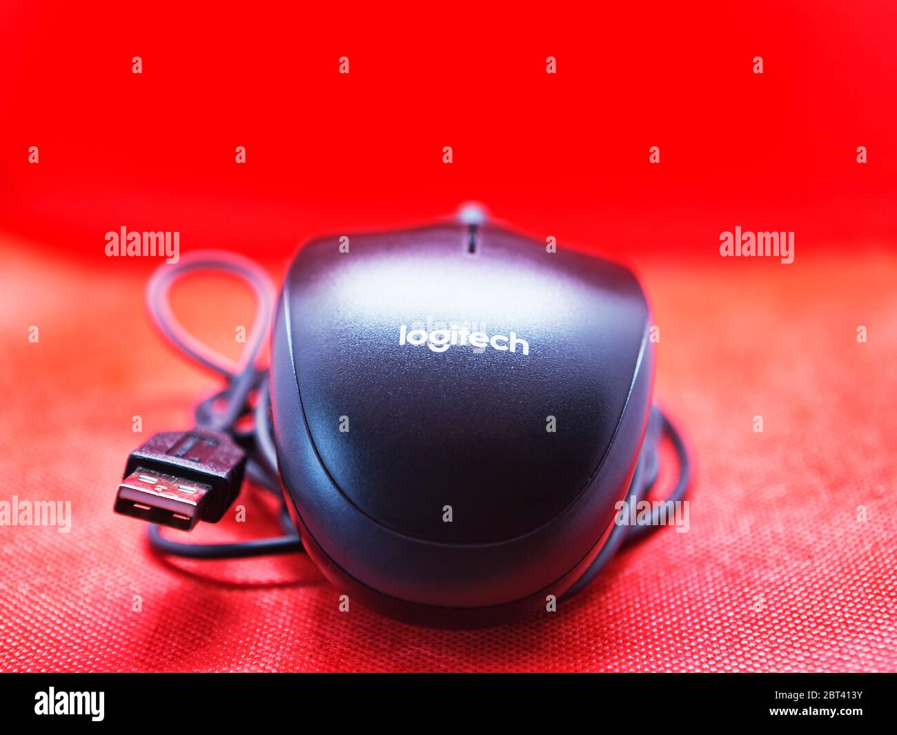 Rome,Italy - May 18, 2020: The wavy lines of black mouse from Logitech a  Swiss computer and peripherals company and electronic accessories like  webcam Stock Photo - Alamy