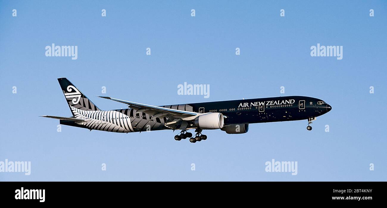 ZK-OKQ Air New Zealand Boeing 777-300ER Landing at LAX Stock Photo