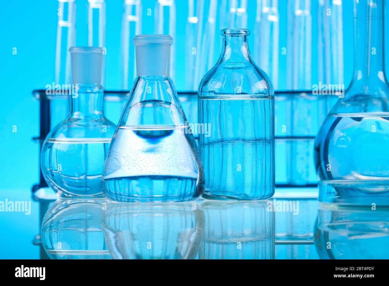 glass, chalice, tumbler, experiment, research, laboratory, equipment