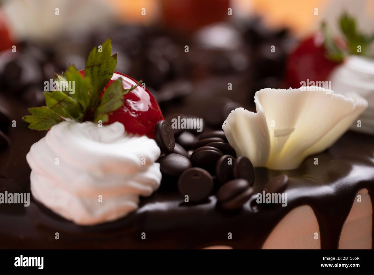 Vanilla Cake With Hot Chocolate Topping With Glazed Strawberry Chocolate Cake With Chocolate Ganache Stock Photo Stock Photo Alamy