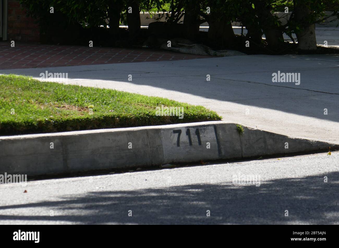 Beverly Hills, California, USA 22nd May 2020 A general view of atmosphere of Joan Blondell's former home at 711 N. Maple Drive on May 22, 2020 in Beverly Hills, California, USA. Photo by Barry King/Alamy Stock Photo Stock Photo