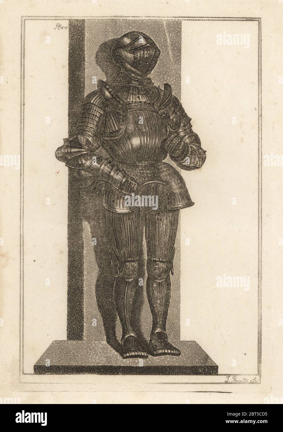 Suit of fluted armour hi-res stock photography and images - Alamy