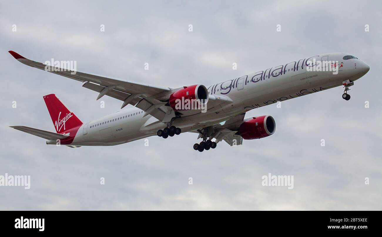 Virgin Atlantic Airbus a350 G-VLUX on final approach to London-Heathrow Airport LHR Stock Photo