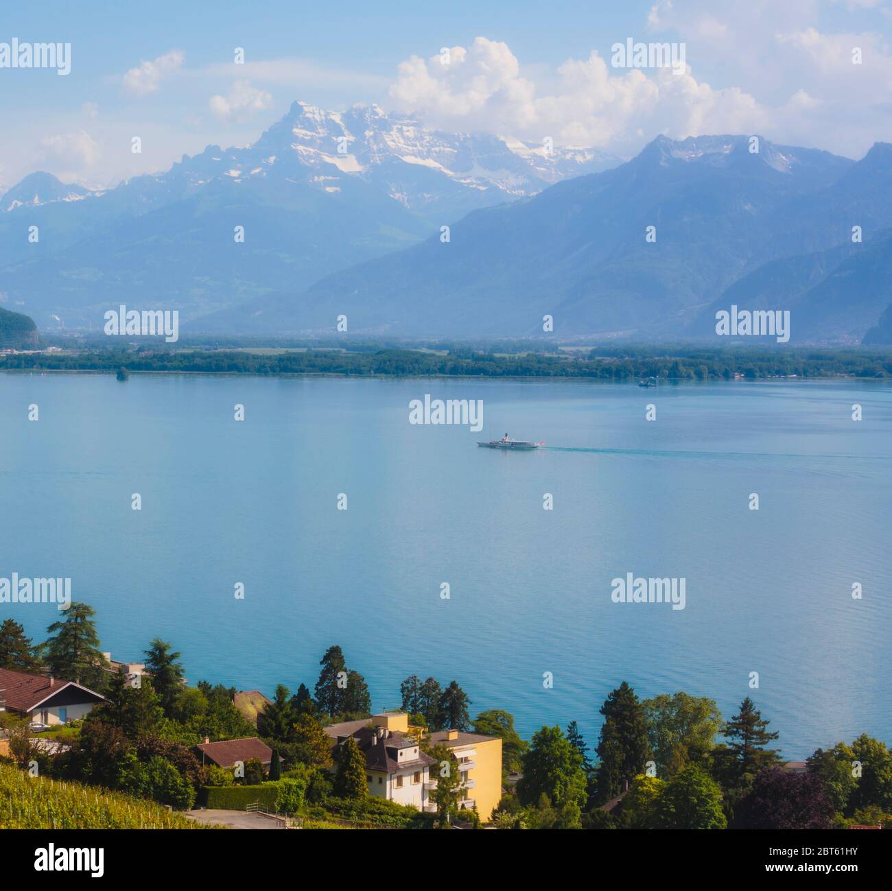 Lake Geneva (Lac Leman) scene near Montreux, Vaud Canton, Switzerland. Stock Photo