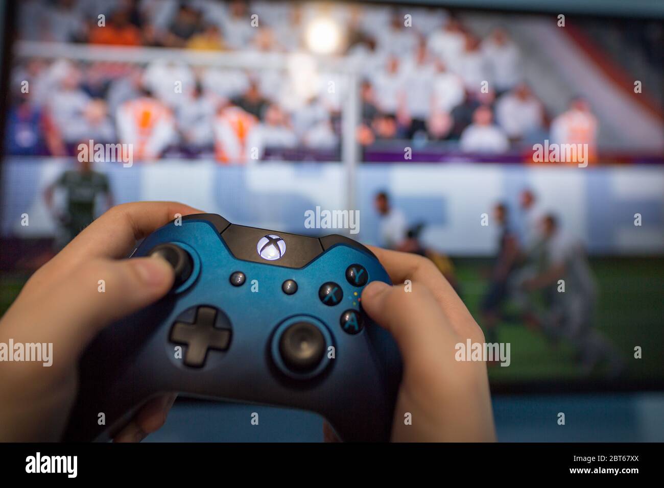 Xbox one games hi-res stock photography and images - Alamy