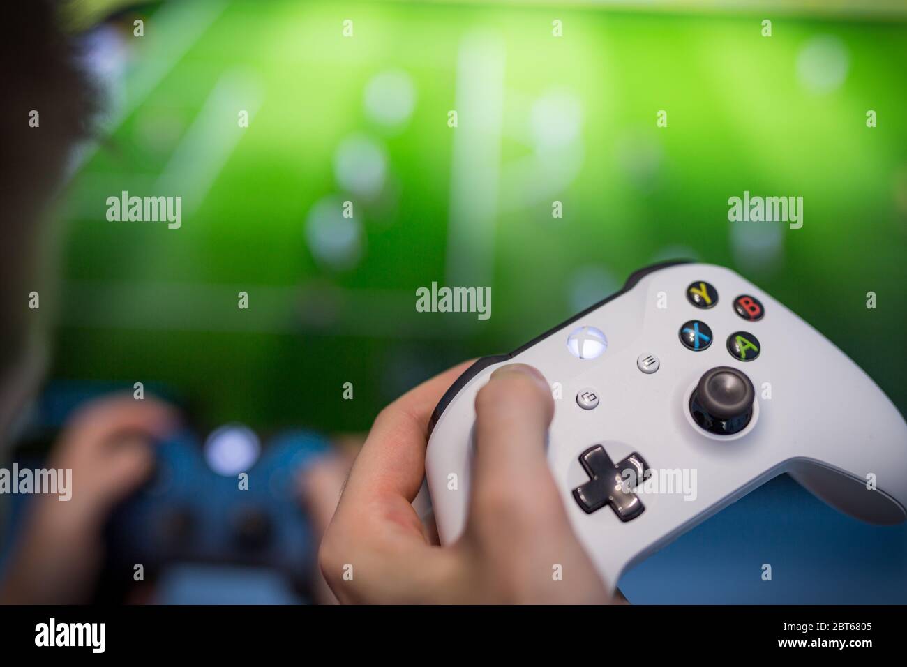 Debrecen, Hungary, 19. November 2017 - Xbox One Game Controller and Online  Gaming Platform Editorial Stock Photo - Image of game, addiction: 137654558