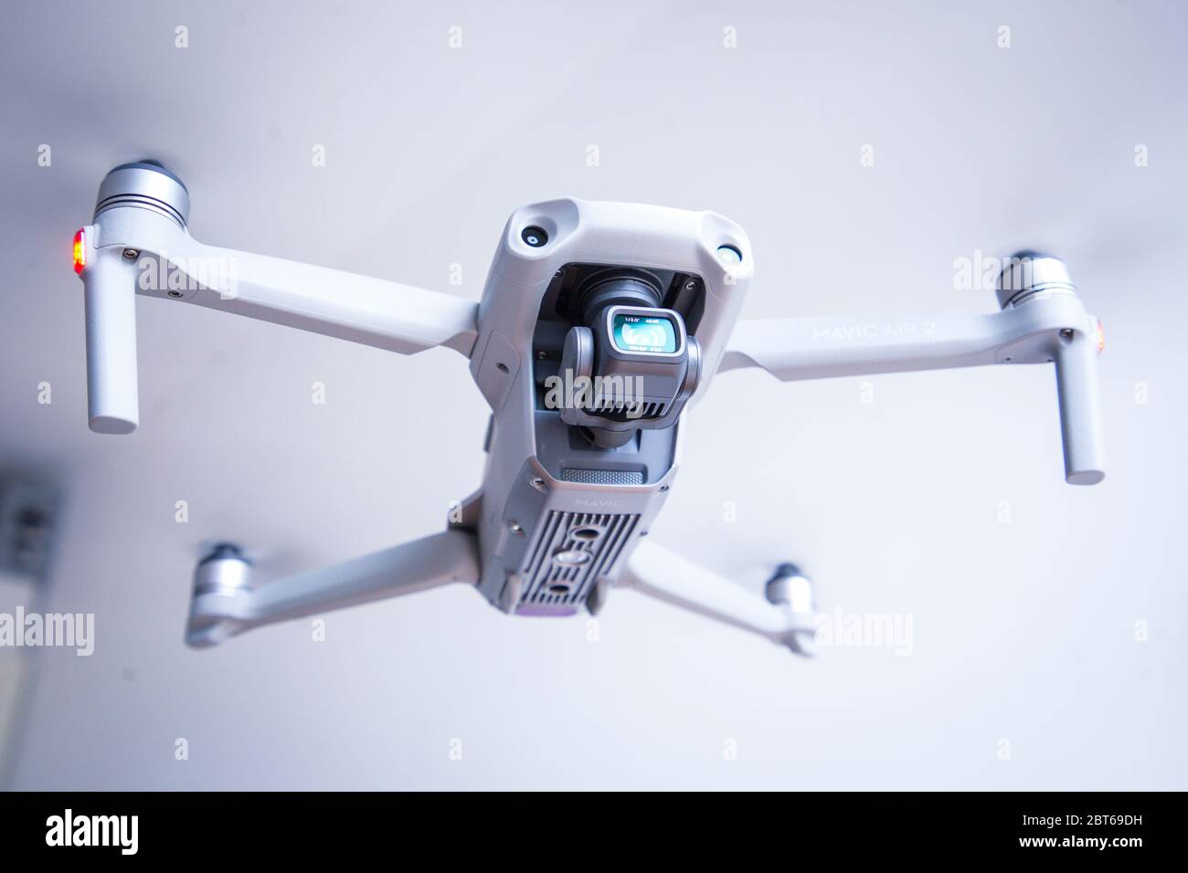 Flying mavic air 2 indoors deals