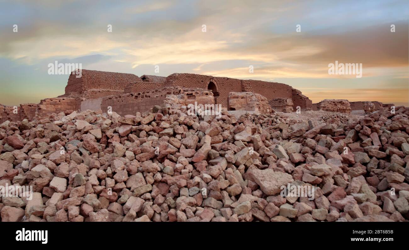 Ruins of Qasr Tuba castle built in the 8th century during the Umayyad Caliphate in the Zarqa Governorate of north-western Jordan Stock Photo