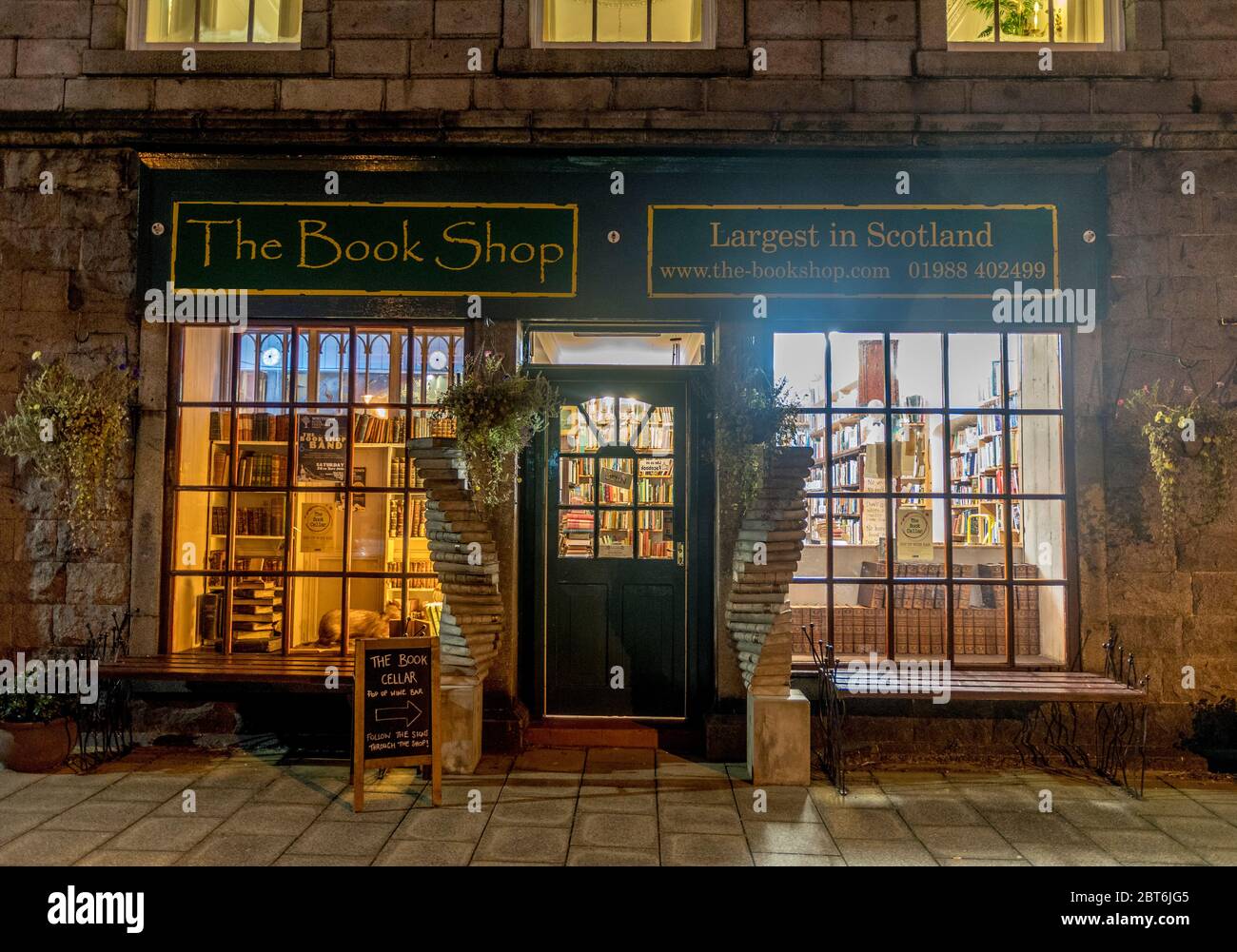 Book Shop High Resolution Stock Photography and Images Alamy