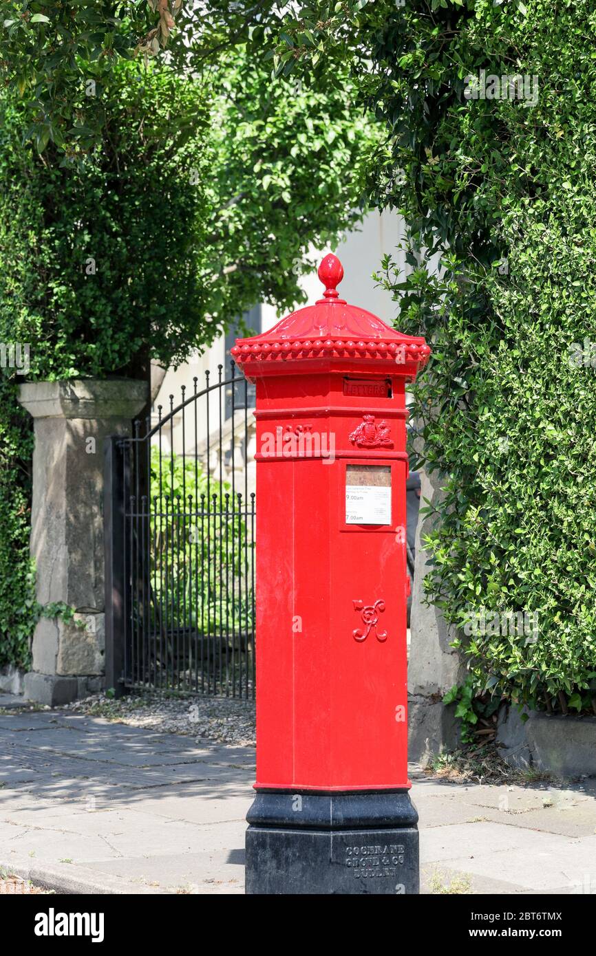 Rare Victorian Penfold style letter post box Stock Photo