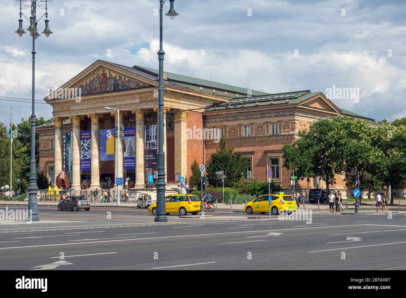 Heroes square with Hall of Art in Budapest, Hungary Stock Photo