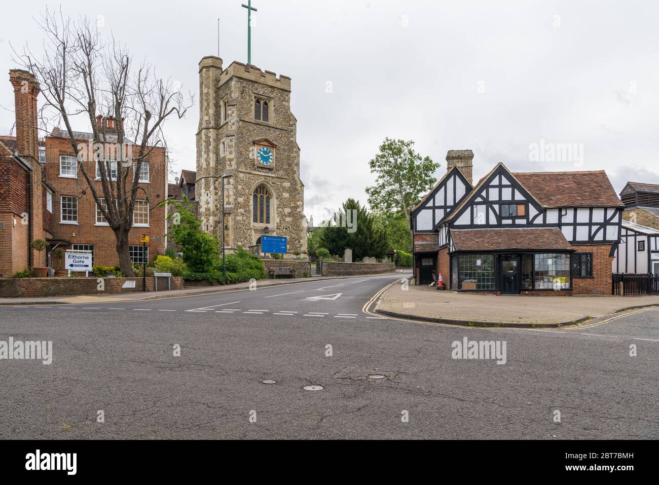 Pinner high street london hires stock photography and images Alamy