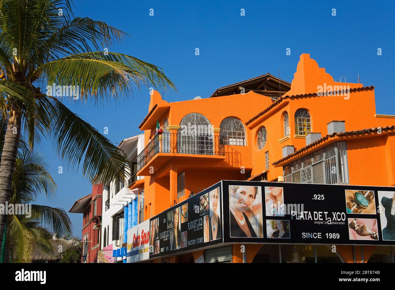 Downtown Santa Cruz Port, Huatulco, Oaxaca State, Pacific Coast, Mexico  Stock Photo - Alamy, image size:1300x956
