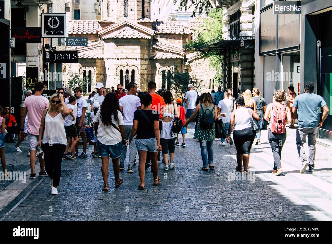 Athens shopping clothes hi-res stock photography and images - Page 6 - Alamy