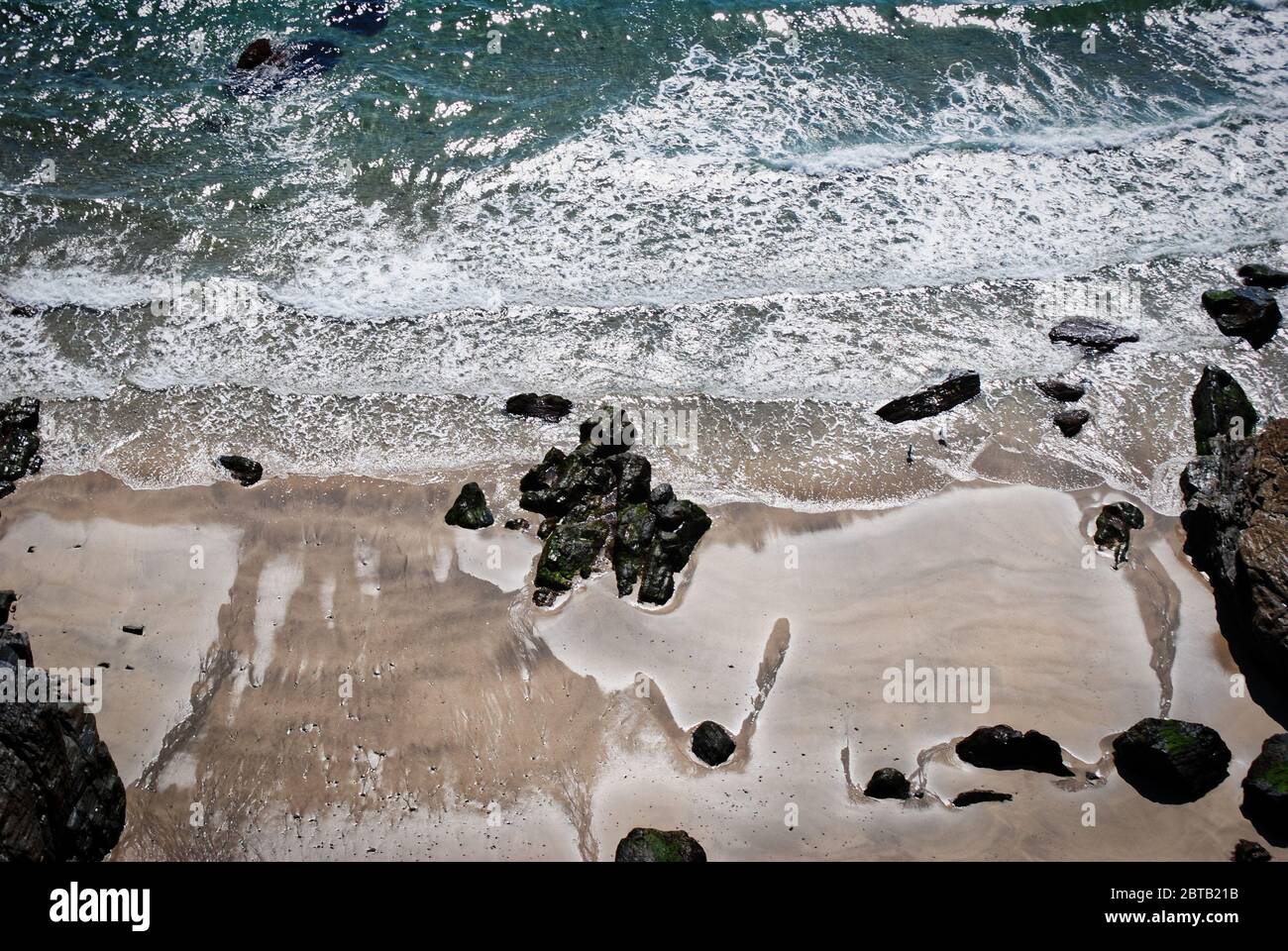 Quebec Rocks On Beach Rocks on the beach Stock Photo - Alamy