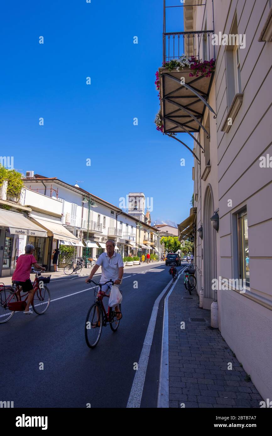 Forte dei Marmi, Italy August 18, 2019 Tourists on a shopping street in the historic center