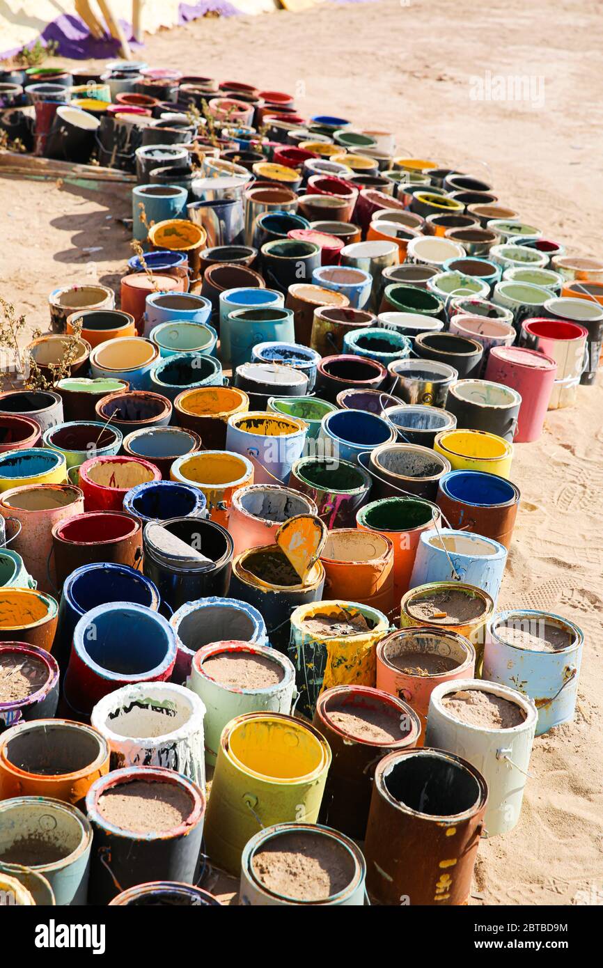 Empty Paint cans used to paint salvation mountain Stock Photo Alamy