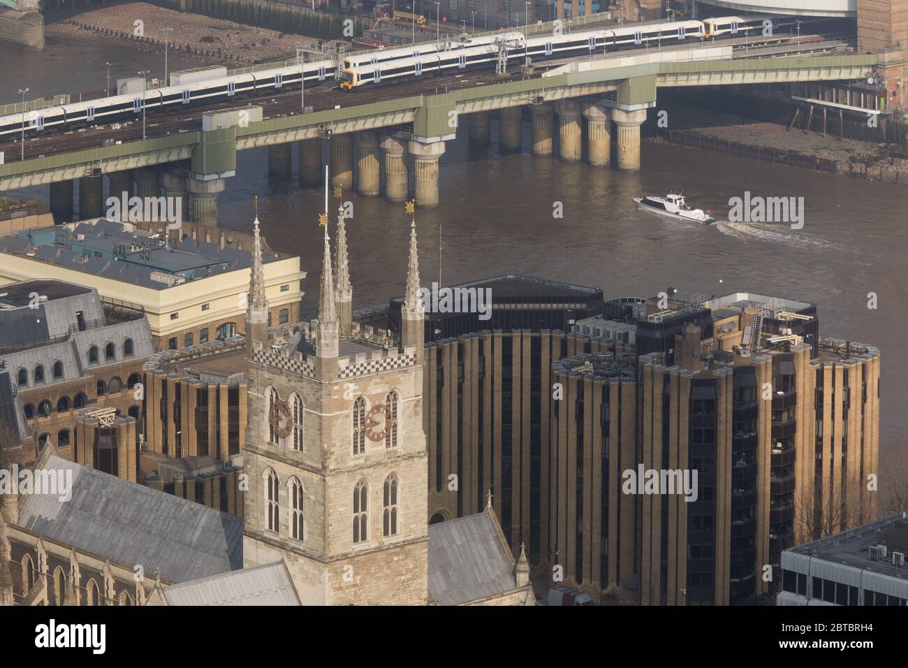 Southwark cathedral and Minerva House Stock Photo Alamy