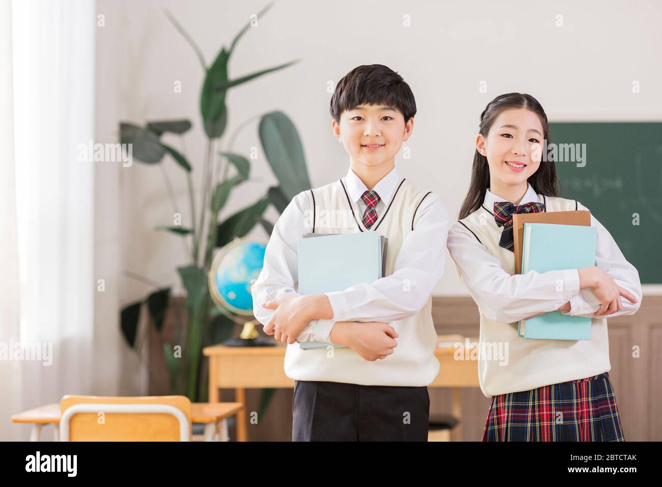 Group of school students portrait, happy smiling male and female ...
