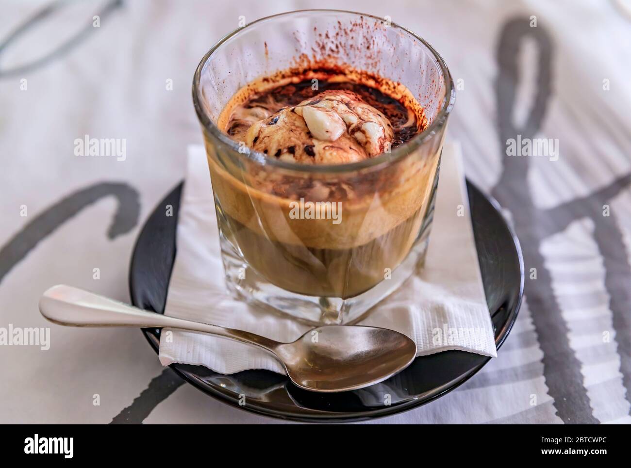 Affogato Coffee With Ice Cream On A Glass Cup Stock Photo - Download Image  Now - Affogato, Alcohol - Drink, Bean - iStock